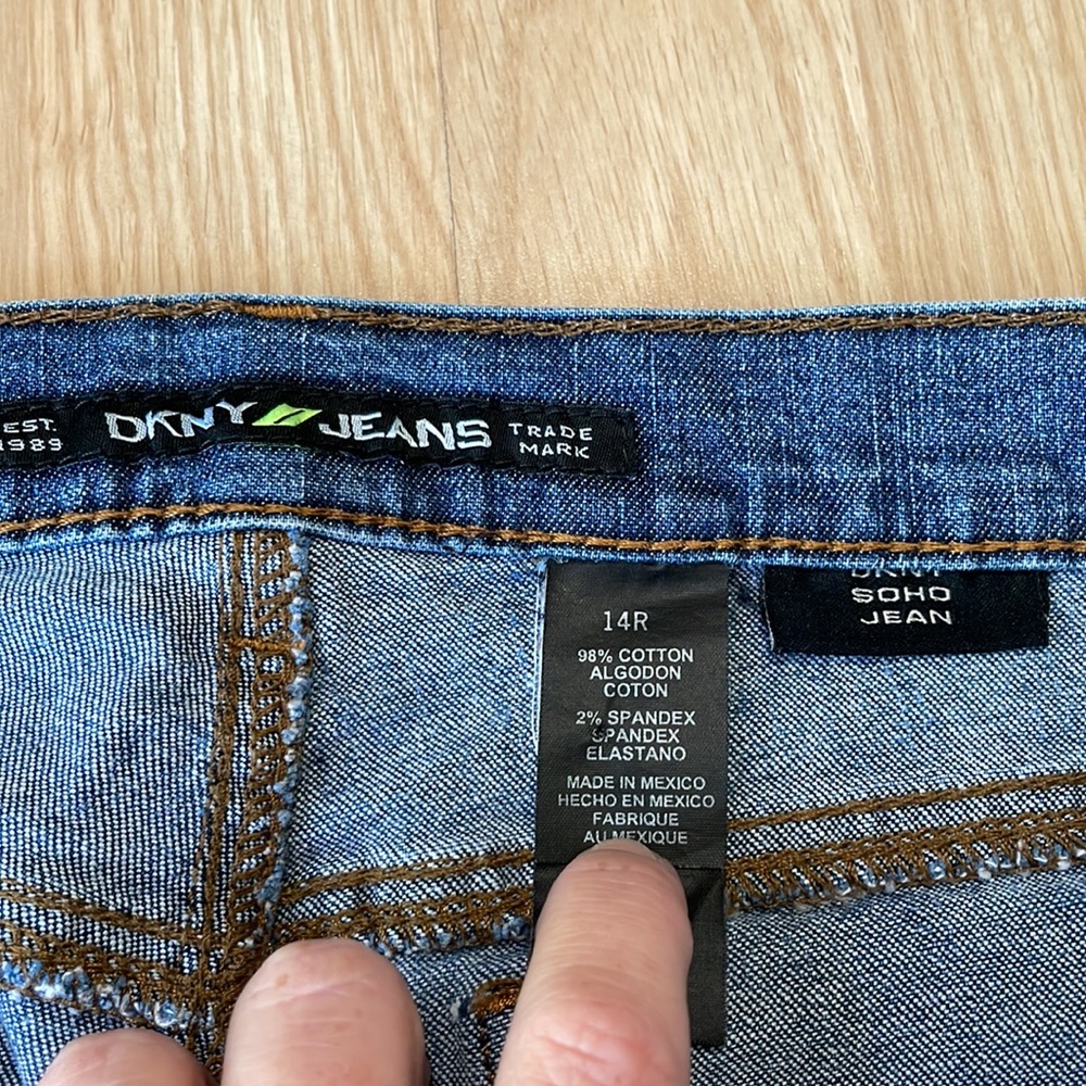 DKNY SOHO Denim Jeans - Picture 6 of 15